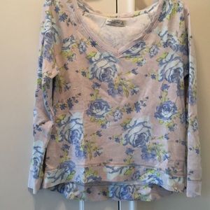 A&F floral top